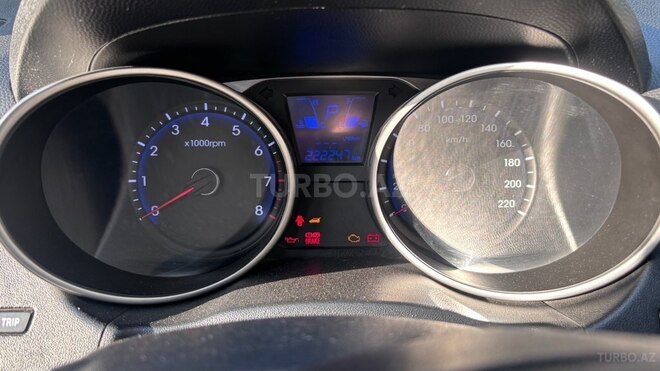 Hyundai ix35 2010, 222,000 km - 2.0 l - Bakı