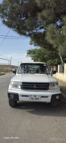 Mitsubishi Pajero io 1999, 239,100 km - 2.0 l - Bakı