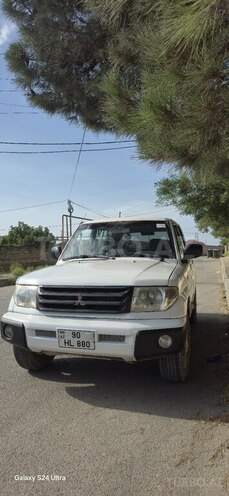 Mitsubishi Pajero io 1999, 239,100 km - 2.0 l - Bakı