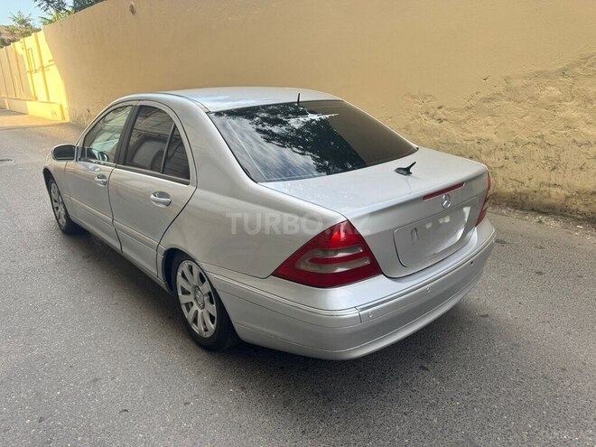 Mercedes C 240 2002, 290,000 km - 2.6 l - Bakı