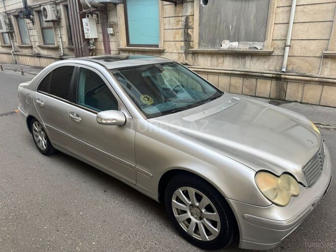 Mercedes C 240 2002, 290,000 km - 2.6 l - Bakı