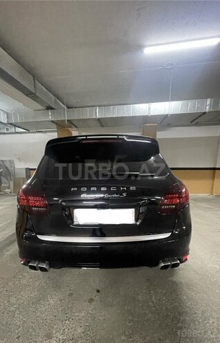 Porsche Cayenne Turbo S 2013, 80,000 km - 4.8 l - Bakı