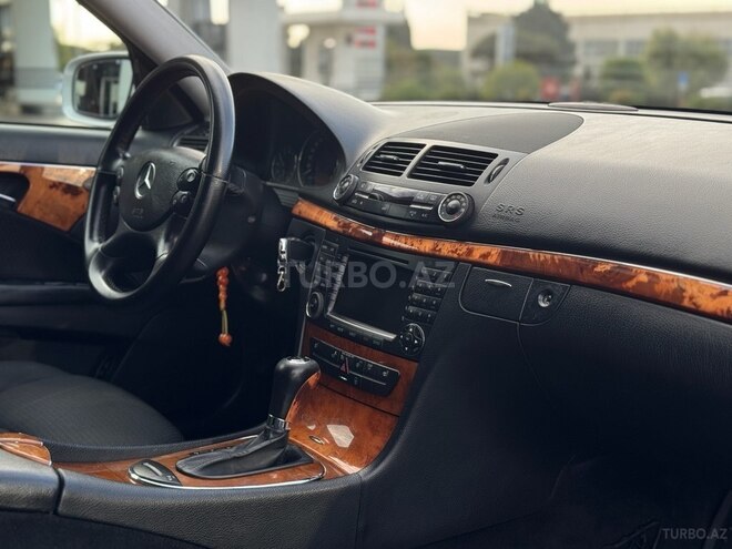 Mercedes E 220 2007, 330,000 km - 2.2 l - Bakı