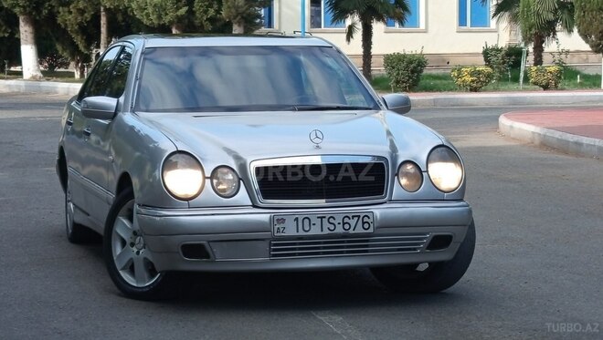 Mercedes E 290 1997, 245,000 km - 2.9 l - Bərdə