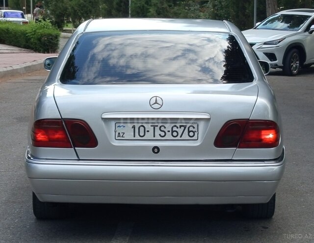 Mercedes E 290 1997, 245,000 km - 2.9 l - Bərdə