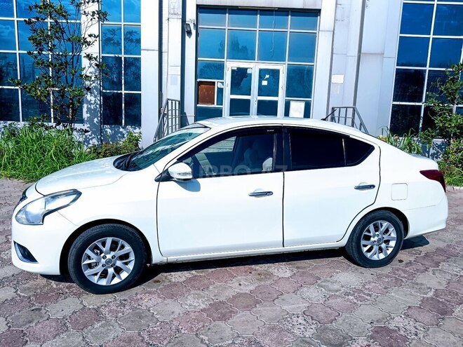 Nissan Sunny 2014, 195,000 km - 1.5 l - Bakı