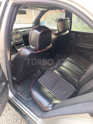 Mercedes E 220 1997, 199,990 km - 2.2 l - Lənkəran
