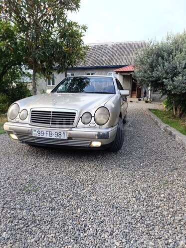 Mercedes E 220 1997, 199,990 km - 2.2 l - Lənkəran
