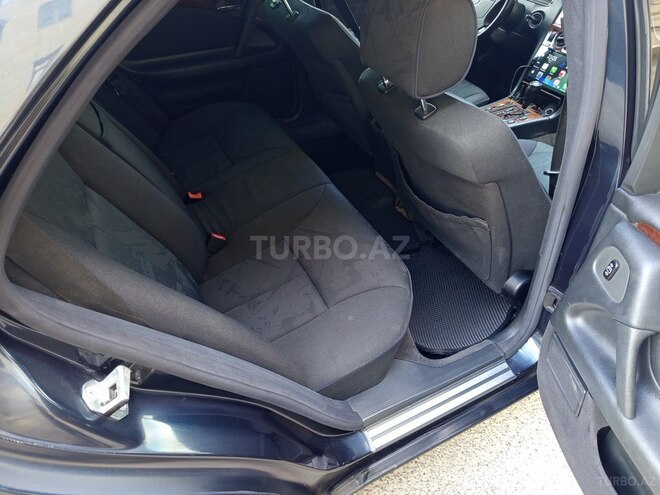 Mercedes E 240 1998, 228,000 km - 2.4 l - Bakı