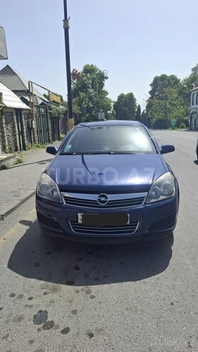 Opel Astra 2009, 350,000 km - 1.7 l - Qəbələ