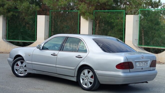 Mercedes E 290 1997, 265,000 km - 2.9 l - Bakı