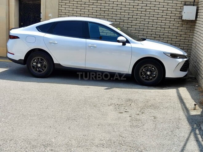 BYD Qin Plus 2025, 1,800 km - 1.5 l - Bakı