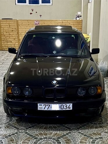 BMW 525-7