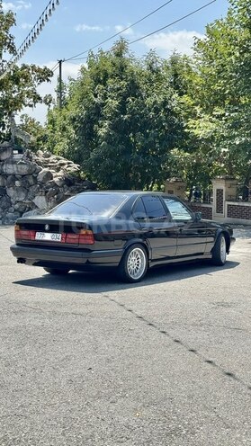 BMW 525-4