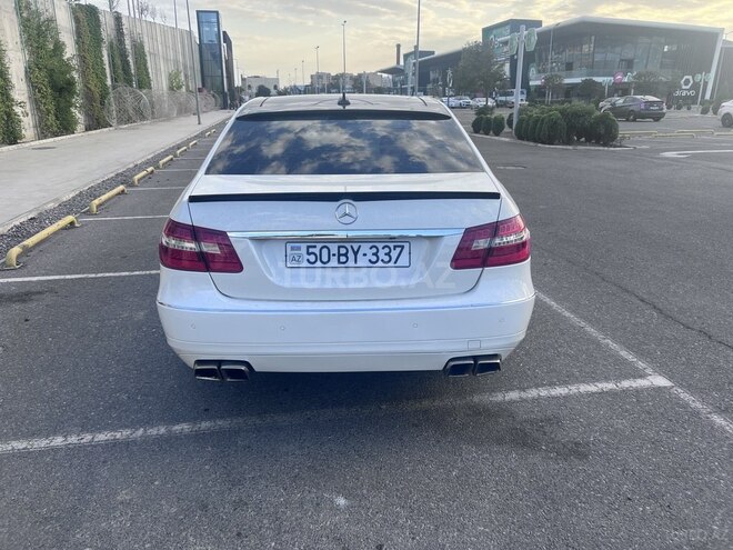 Mercedes E 300 2011, 220,000 km - 3.0 l - Bakı