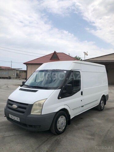 Ford Transit 2009, 350,000 km - 2.2 l - Quba