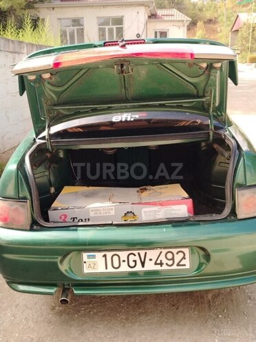 LADA (VAZ) 2110 2001, 140,000 km - 1.6 l - Qusar