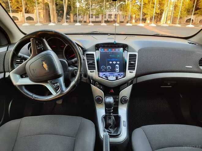 Chevrolet Cruze 2011, 336,000 km - 1.6 l - Mingəçevir