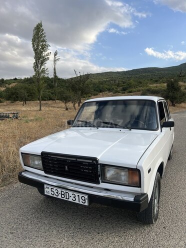 LADA (VAZ) 2107 2009, 25,000 km - 1.6 l - Şabran