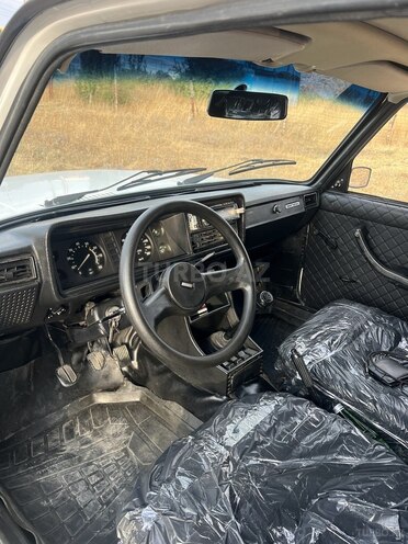 LADA (VAZ) 2107 2009, 25,000 km - 1.6 l - Şabran
