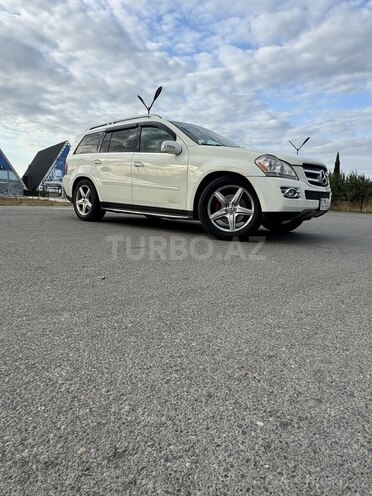 Mercedes GL 450 2007, 297,000 km - 4.7 л - Astara