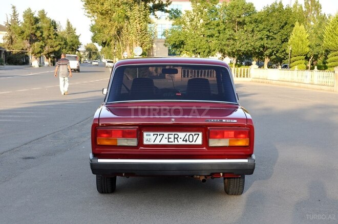 LADA (VAZ) 2107 2007, 79,500 km - 1.6 л - Saatlı