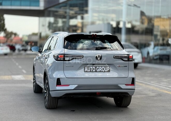 Changan CS 55 Plus 2025, 0 km - 1.5 л - Bakı
