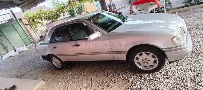 Mercedes C 180 1997, 220,000 km - 1.8 л - Kürdəmir
