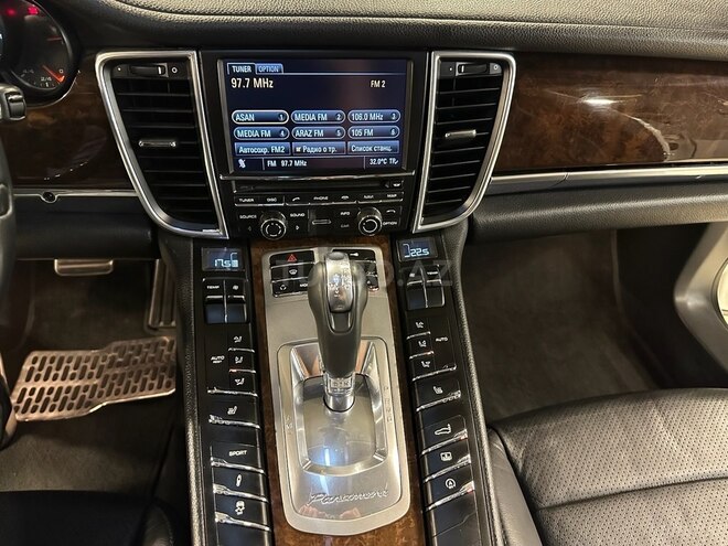 Porsche Panamera GTS 2011, 165,000 km - 4.8 l - Bakı
