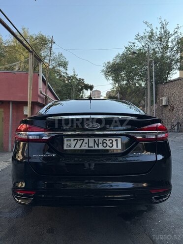 Ford Fusion (North America) 2017, 94,000 km - 2.0 л - Bakı