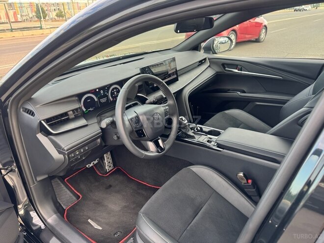 Toyota Camry 2025, 9,723 km - 2.0 l - Bakı