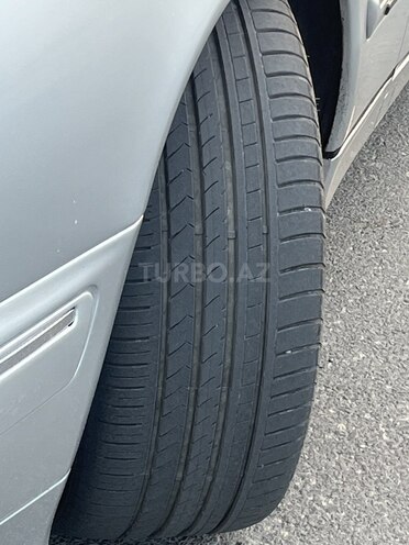 Mercedes E 320 2000, 450,000 km - 3.2 l - Bakı