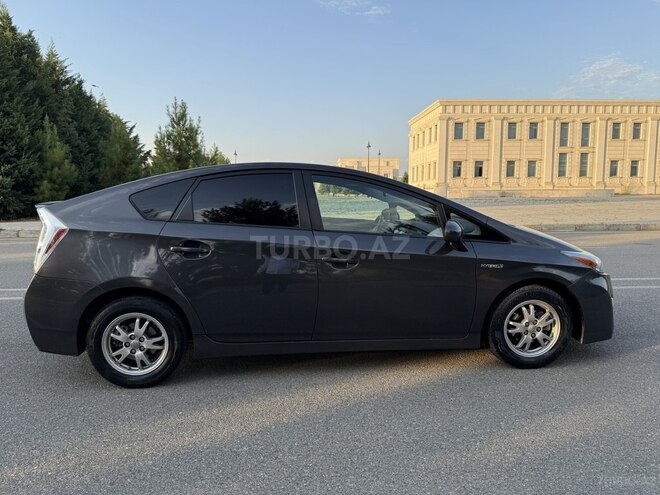 Toyota Prius 2010, 310,572 km - 1.8 l - Ağdaş