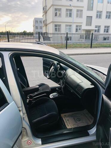 Volkswagen Golf 1998, 337,870 km - 1.6 l - Bakı