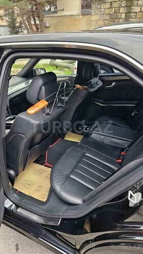 Mercedes E 220 2013, 256,000 km - 2.2 l - Bakı