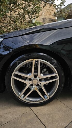 Mercedes E 220 2013, 256,000 km - 2.2 l - Bakı