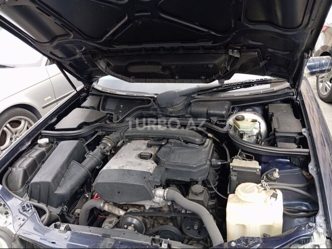 Mercedes E 230 1996, 252,000 km - 2.3 l - Bakı