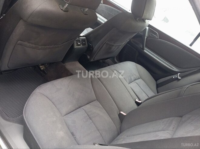 Mercedes E 230 1996, 252,000 km - 2.3 l - Bakı