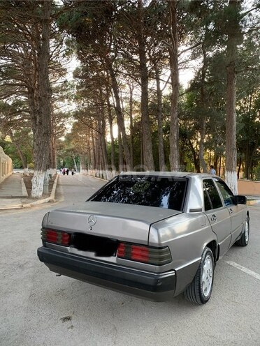 Mercedes 190 1990, 230,000 km - 2.0 л - Sumqayıt