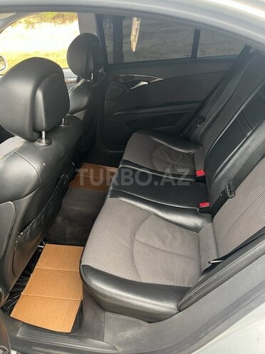 Mercedes E 220 2005, 379,401 km - 2.2 l - Masallı