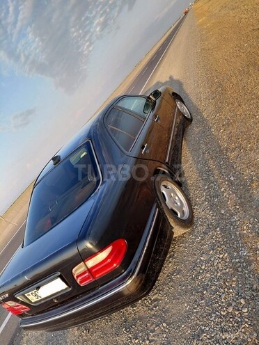Mercedes E 200 1998, 298,741 km - 2.0 l - Bakı