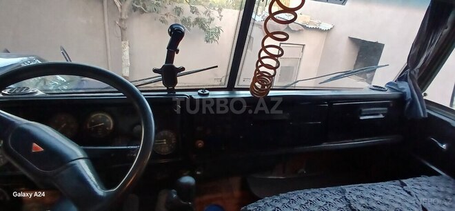 KamAz 55111 1987, 400,000 km - 11.0 l - Gəncə