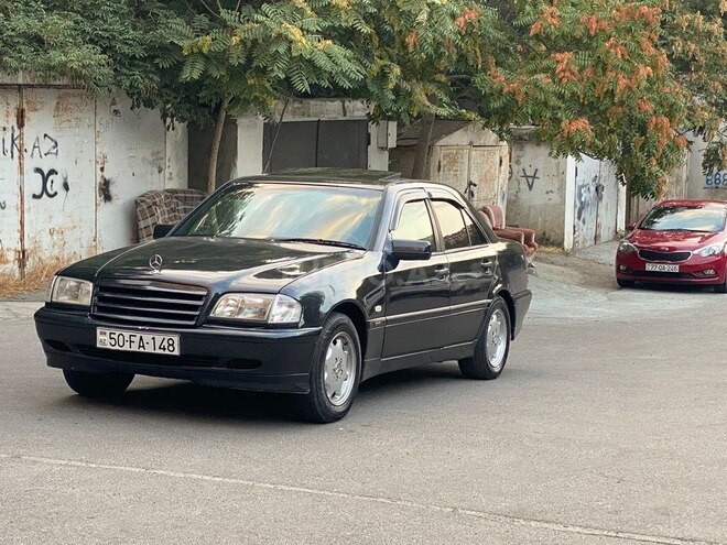Mercedes C 240 1998, 285,555 km - 2.4 l - Bakı