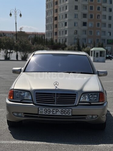 Mercedes C 230 1998, 303,000 km - 2.3 л - Sumqayıt