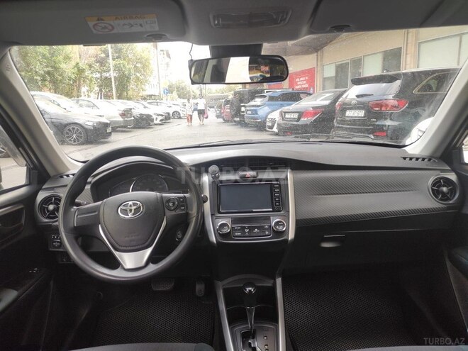 Toyota Corolla Fielder 2018, 201,000 km - 1.5 л - Bakı
