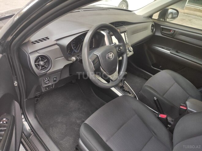 Toyota Corolla Fielder 2018, 201,000 km - 1.5 л - Bakı