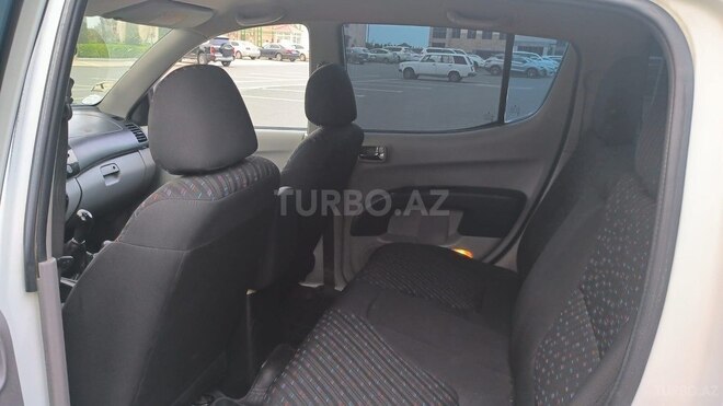 Mitsubishi L200 2014, 400,000 km - 2.5 l - Lənkəran