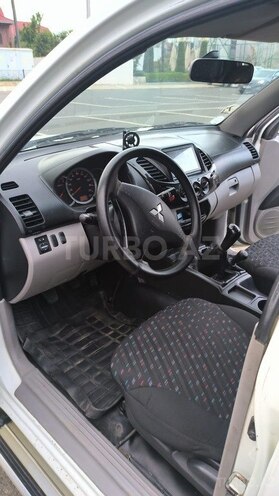 Mitsubishi L200 2014, 400,000 km - 2.5 l - Lənkəran