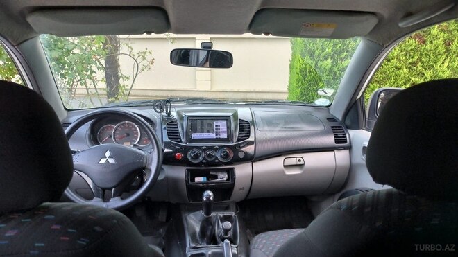 Mitsubishi L200 2014, 400,000 km - 2.5 l - Lənkəran