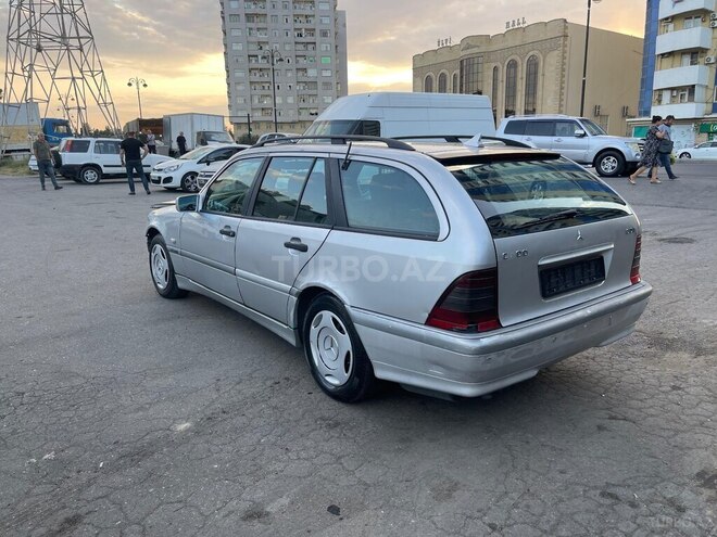 Mercedes C 220 1999, 347,858 km - 2.2 l - Bakı